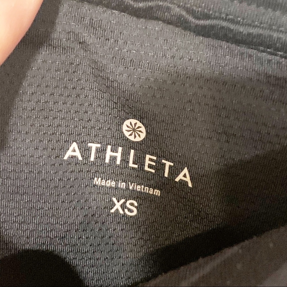 Athleta Size XS Splash Contender 2 in 1 Black Capri‎ Athletic Legging Skirt - Picture 5 of 8